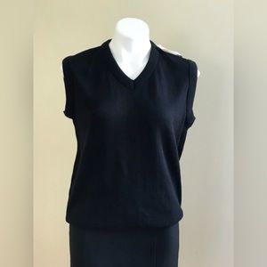 Cobmex Black Youth V Neck VestSweater  Size Youth  X Large